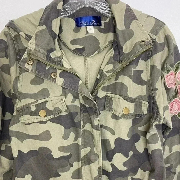 Francesca’s Collections Blue Rain Anorak Camo Embroidered jacket - Picture 7 of 8